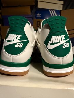 Jordan 4 SB pine green