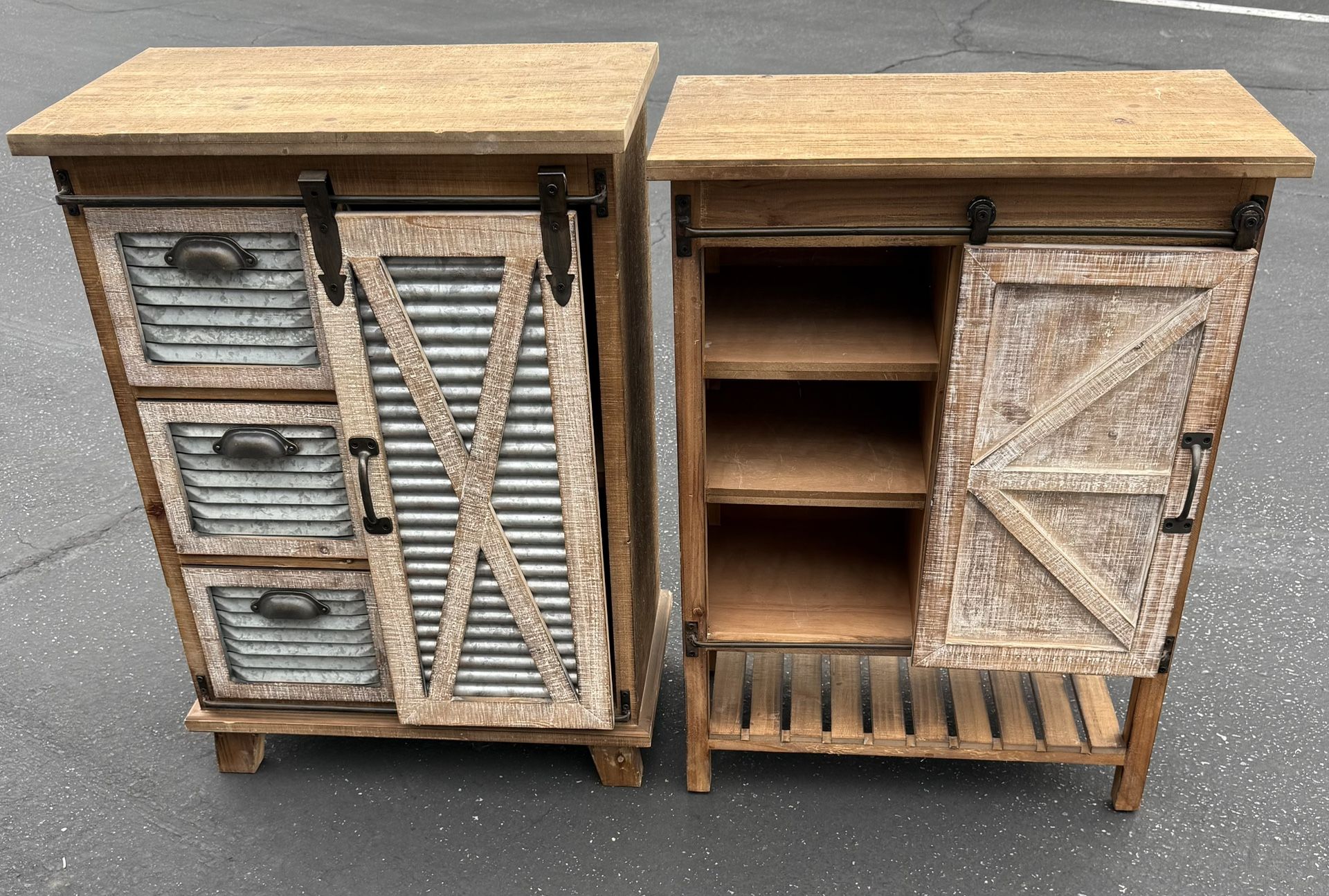 Rustic / Farmhouse Wooden Cupboards 