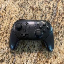 Nintendo Switch Pro Controller