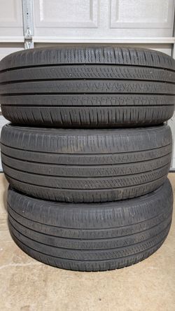 Used  Tires 255/55 R20 (3)