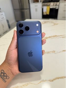 iPhone 17 pro max 256GB T mobile & metro only