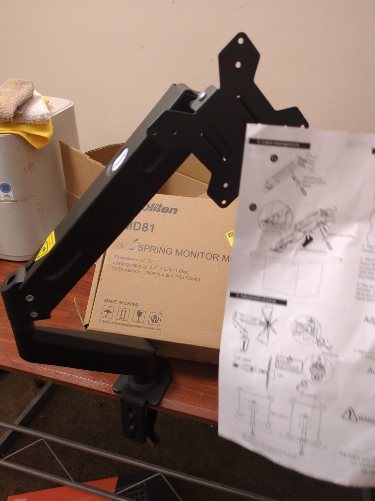 Gas Spring Monitor Mount