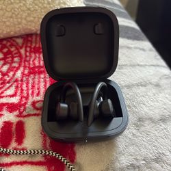 BEATS PRO