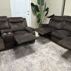 RECLINER COUCH AND LOVE SEAT SET, DELIVERY INCLUDED 🚚 