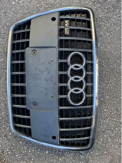 Genuine Audi A8 D3 W12 Front Grille - Mint / Without ACC