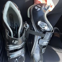 Spin Cycling Shoes W/ Clips 