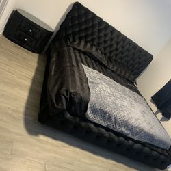 $699 Brand New King Bed Frame With Mattress (read description below)
