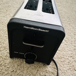 Hamilton Beach 22997F Bread Toaster - Excellent Condition