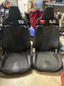 Can am seats