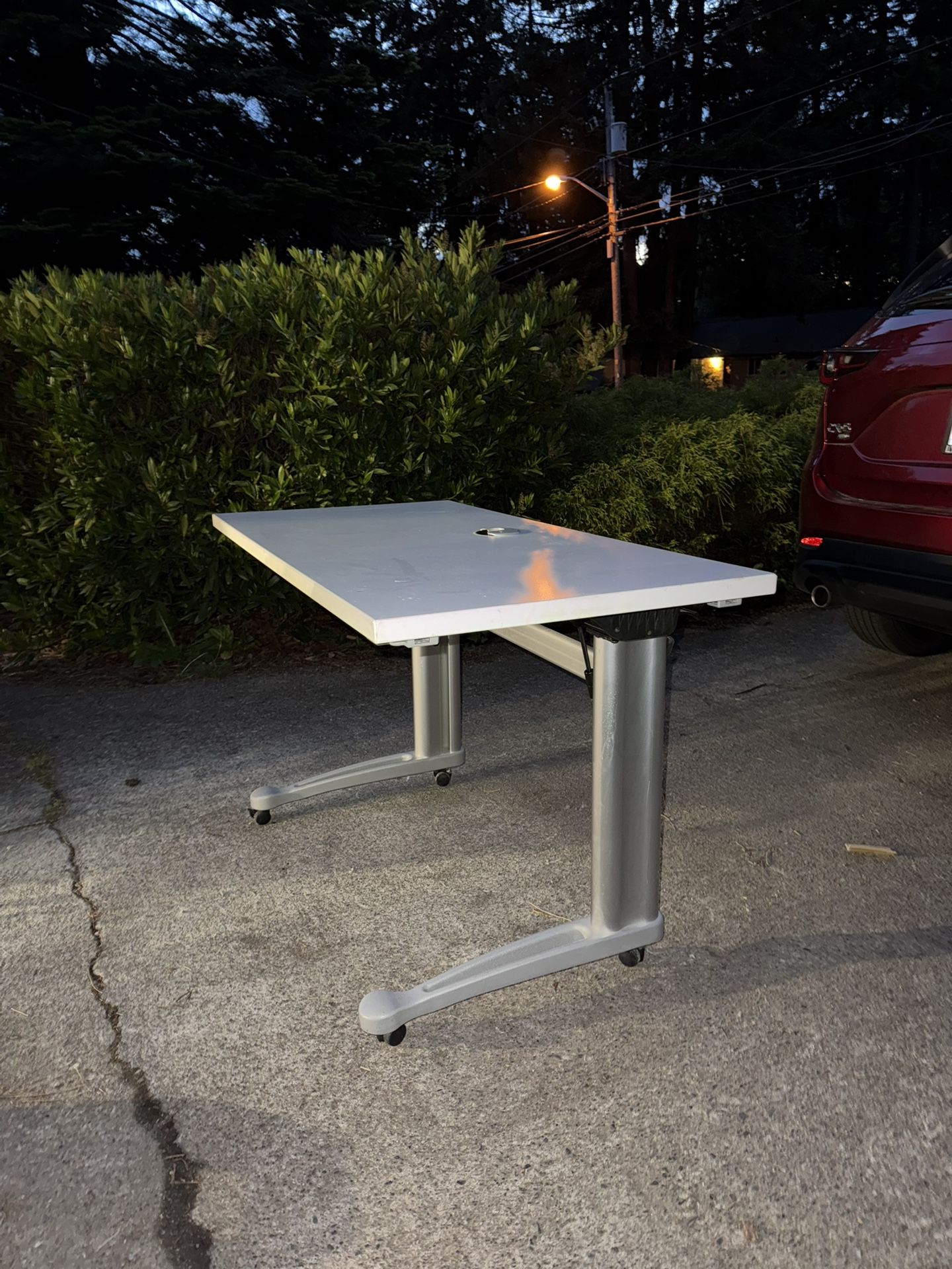 Knoll Office Table