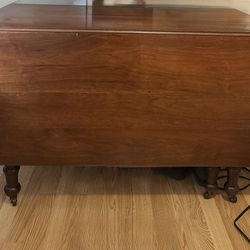 1930S Walnut Drop Leaf Extendable Table