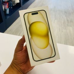IPhone 15 unlocked yellow 128GB