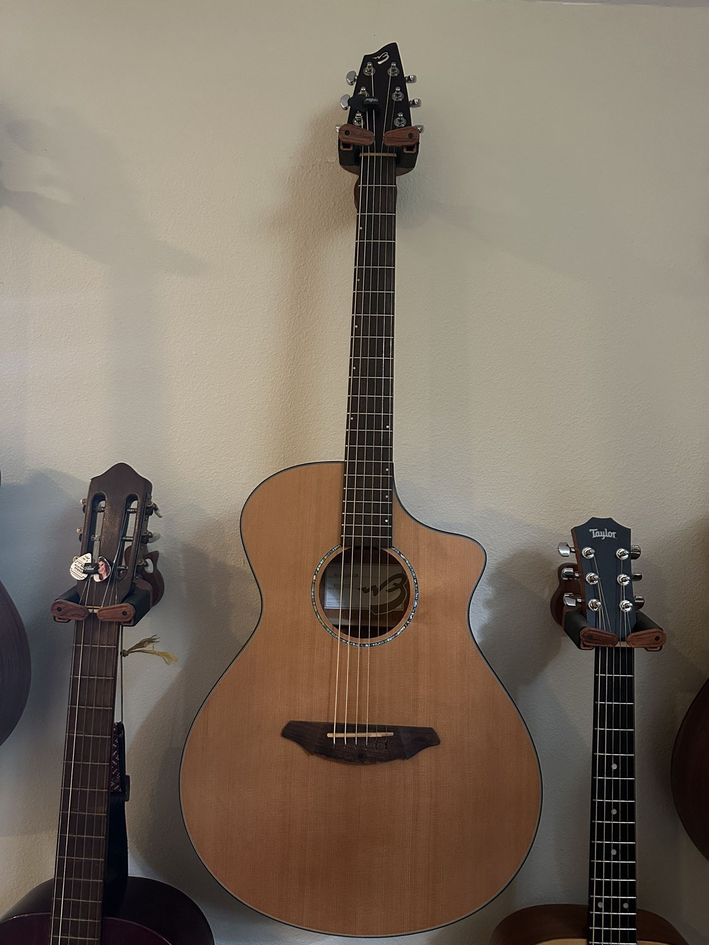 Breedlove Atlas Solo C350/CM Acoustic Guitar w/Hard Shell Case