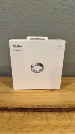 *Brand New* Oura Ring 4 Silver Size 7