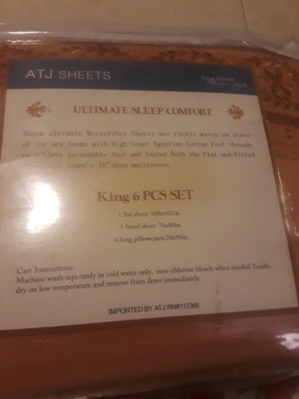New King sheets Gold Or Light Pink $25