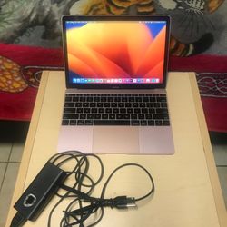 MacBook 12 retina i5 Processor 500gb SSD 8gb Ram good Condition