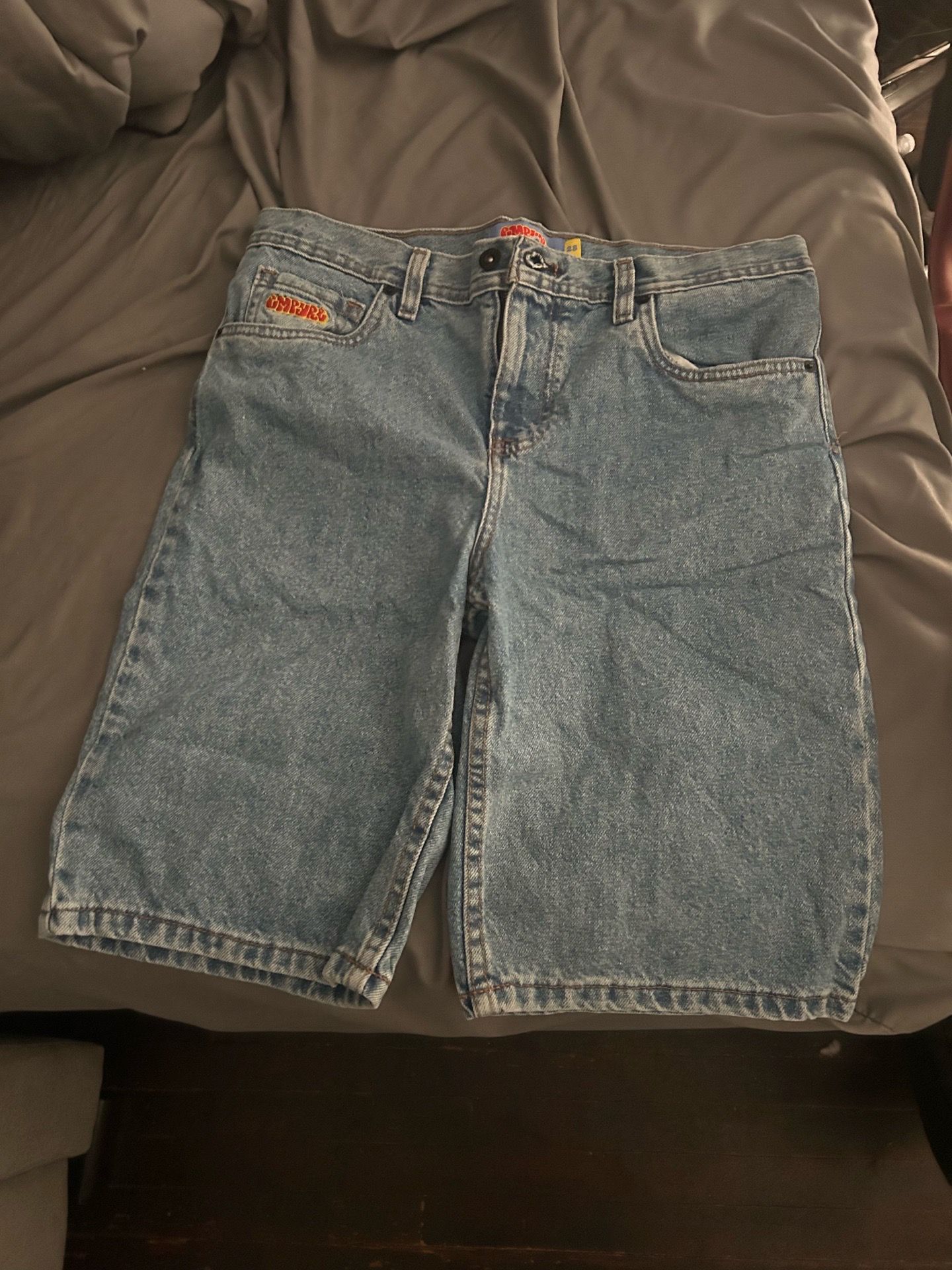 Empyer Jorts 28