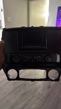 Factory radio for 2014-2018 Chevy Silverado /sierra and Chevy Colorado 2015-2019 brand new