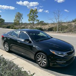 2017 KIA Optima