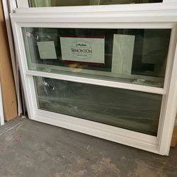 49 1/4x37 IMPACT WINDOW NEW