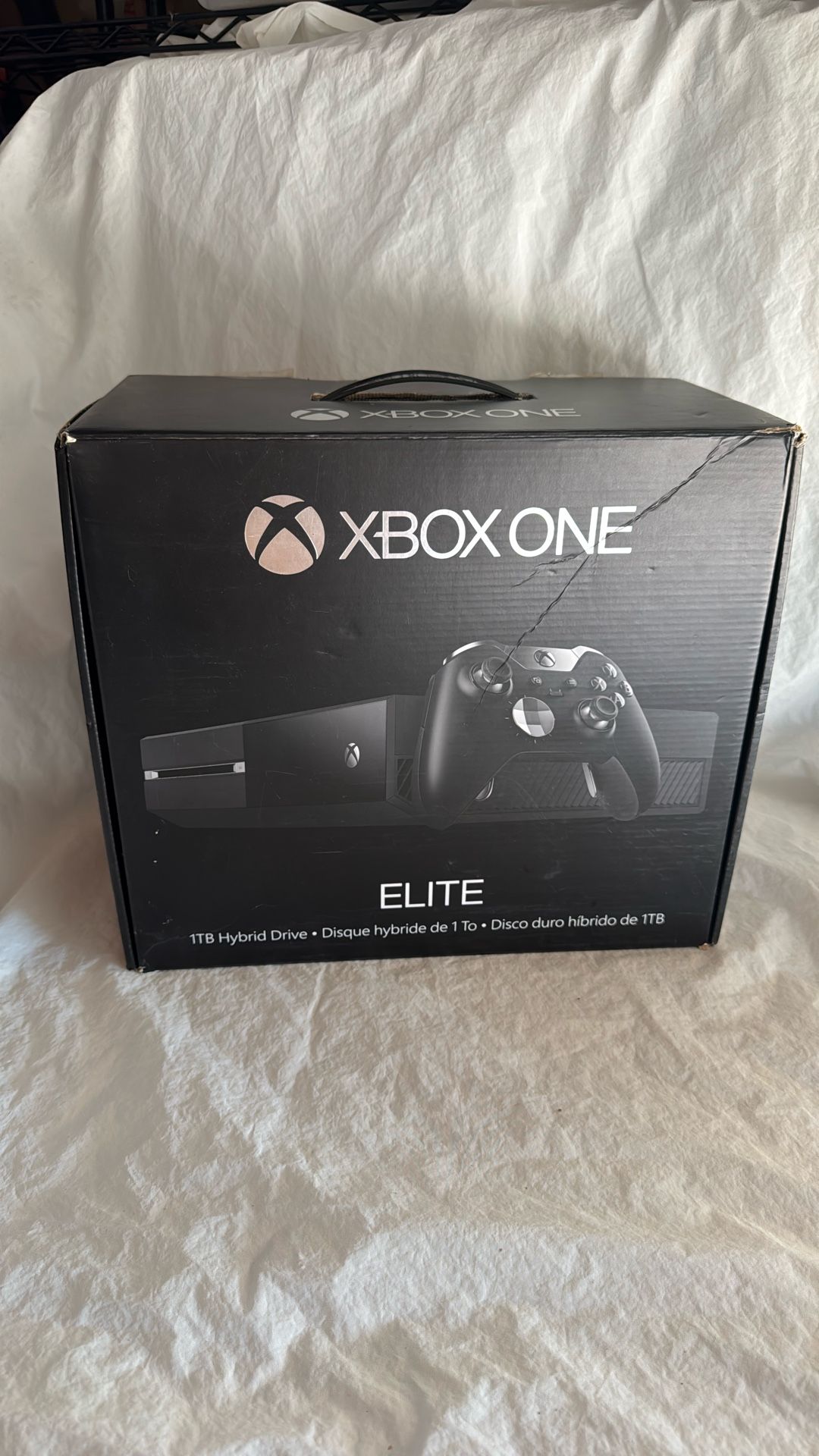 XBOX ONE Console No Controller 