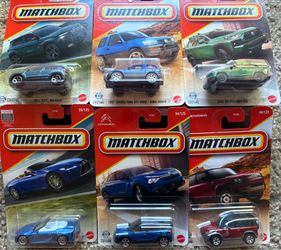 Assortment of 7 Matchbox cars