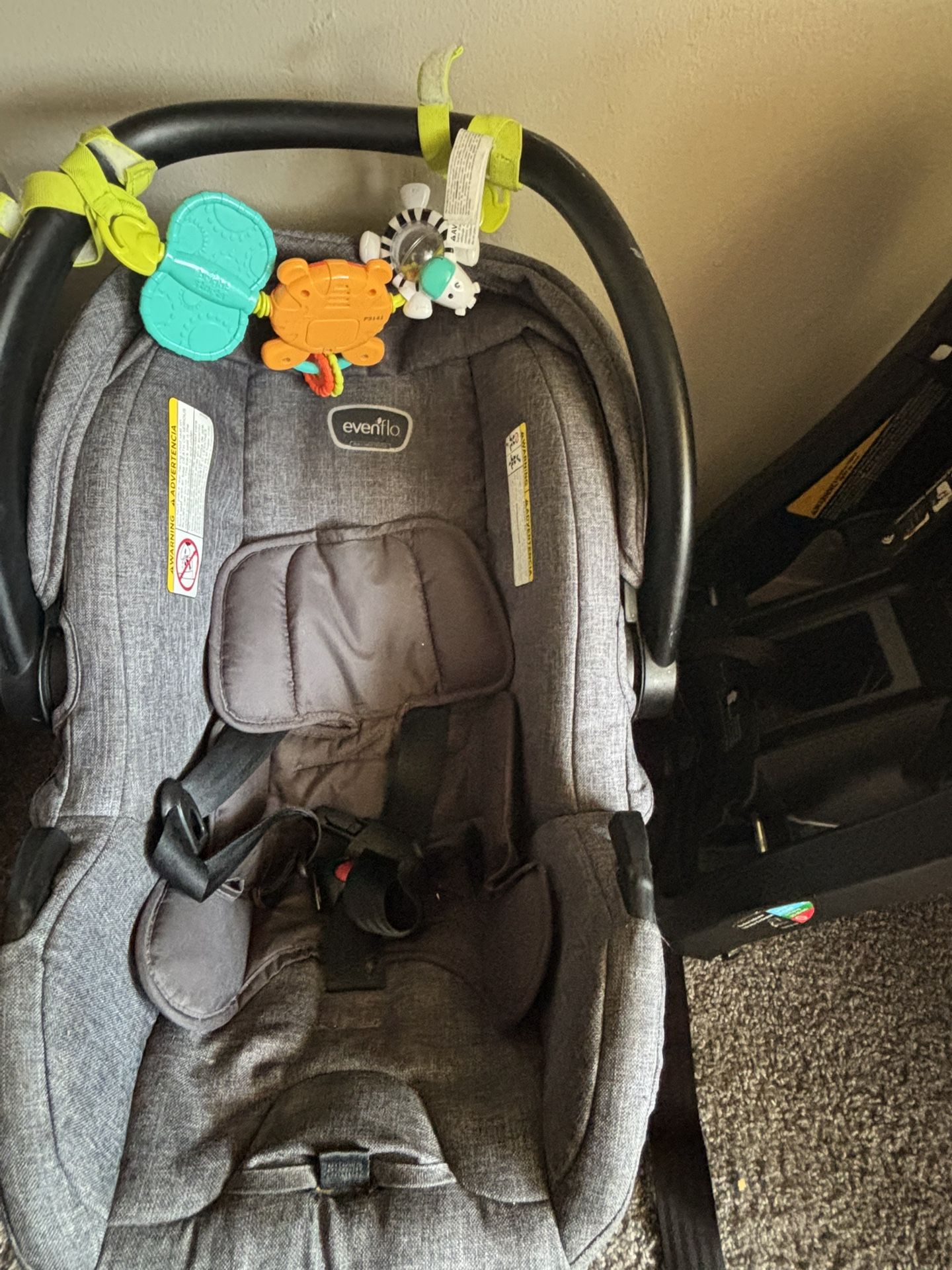 Evenflo Car seat