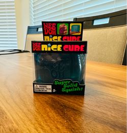 NEEDOH NICE CUBE