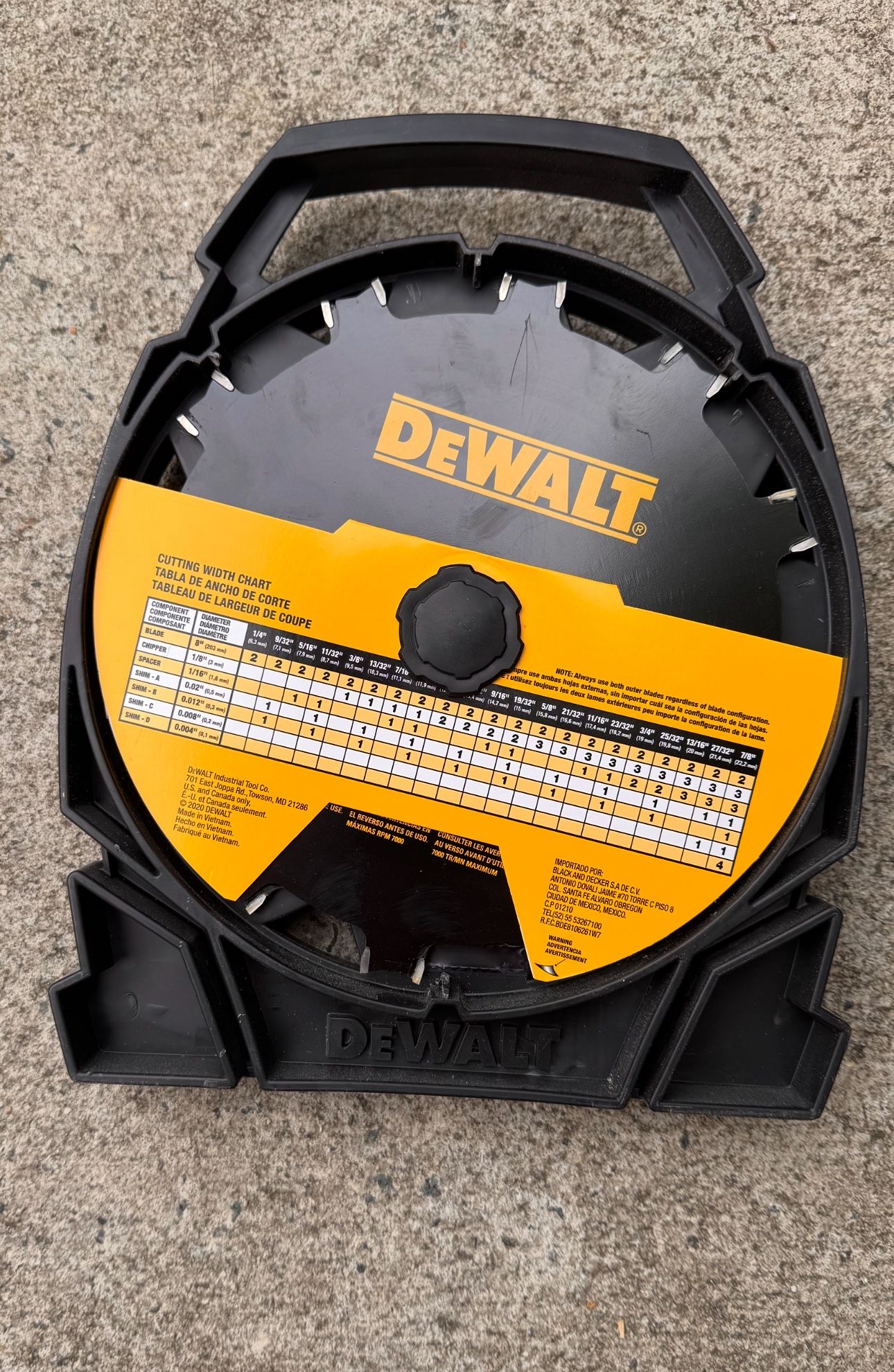 Dewalt 8-inch 12-tooth Stacked Dado Blade Set