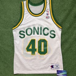 Vintage Shawn Kemp SuperSonics Jersey Champion Small