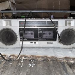 Boom Box 