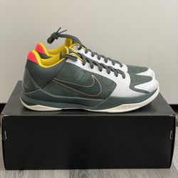 Nike Kobe 5 Protro EYBL Girls Size 10.5