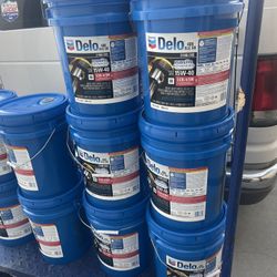 Aceite Diésel 15w40. DELO 
