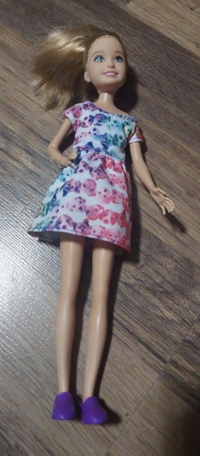 Barbie Stacie 