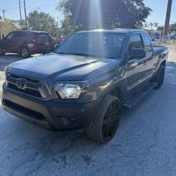 2013 Toyota Tacoma RWD 