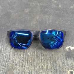 Oakley Sunglasses 