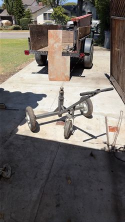 Trailer dolly