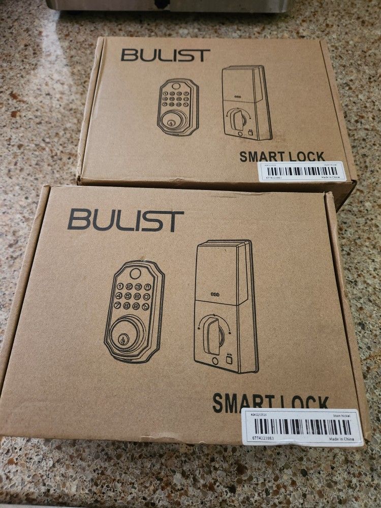 SMART DOOR LOCK. FINGERPRINT DEADBOLT PIN CODE