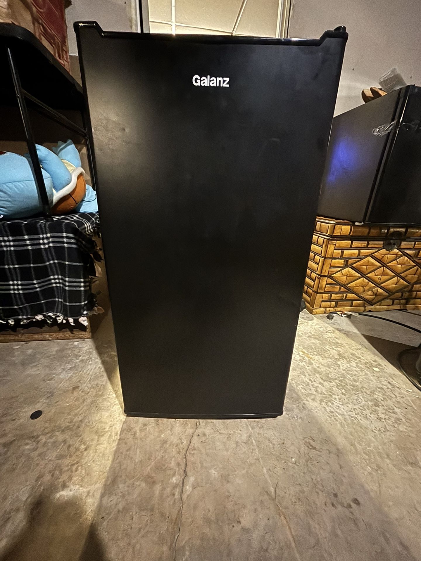 $40 Mini Fridge