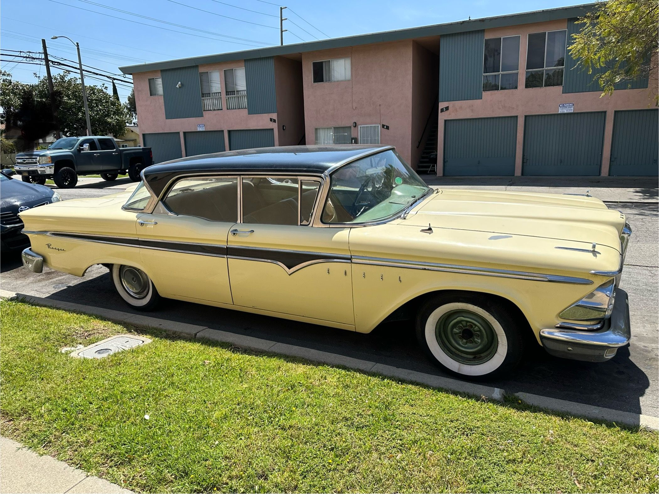1959 Ford Popular