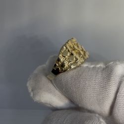 14k Gold Ring 
