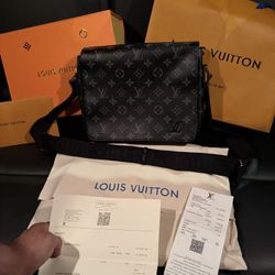 Louis Vuitton District PM Messenger Bag