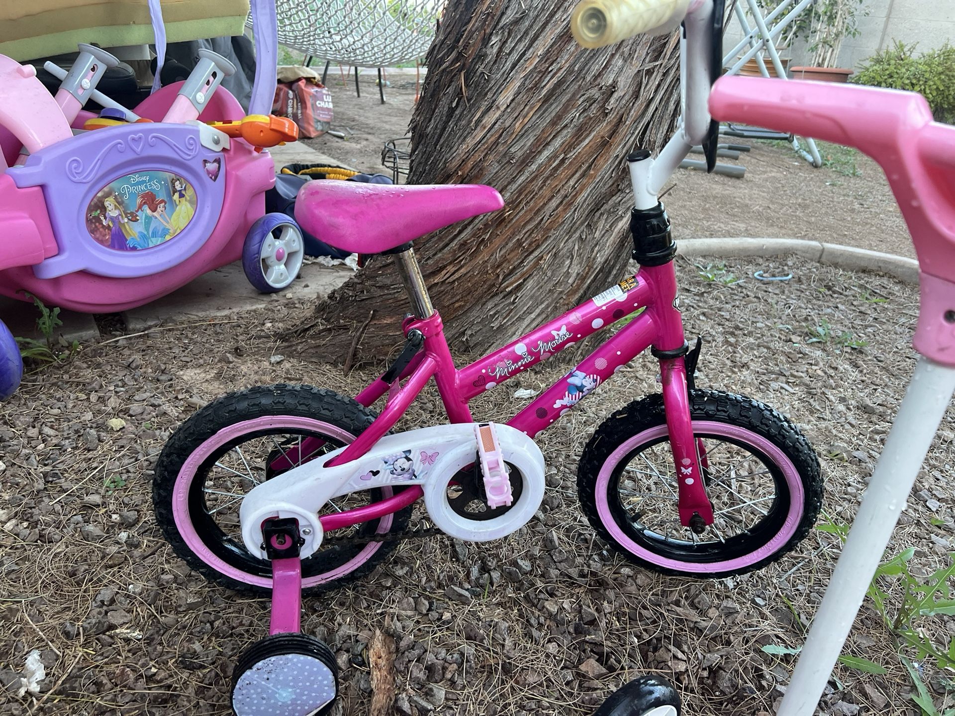 Pink And Black Kids Bicycle With Training Wheels 