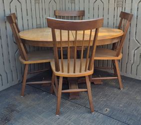 Dinning Table