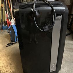 DeLonghi portable air conditioner