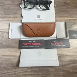 Ray-Ban Meta Wayfarer Large Glasses Matte Black Transition Lenses - 601S1M53