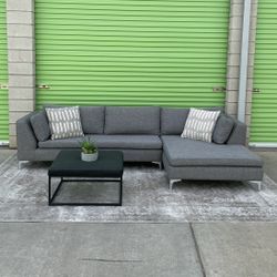 *Free Delivery* Gray Modern Sectional Couch Sofa