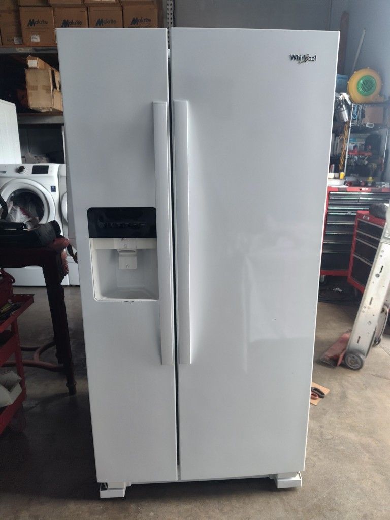 Fully Functional Whirlpool White Side By Side Refrigerator With Water & Ice Dispenser 33" 
