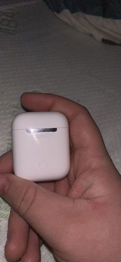 AIRPODS