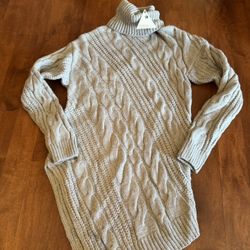 New W Tags Woman’s Listicle Chunky Knit Sweater Shipping Available 